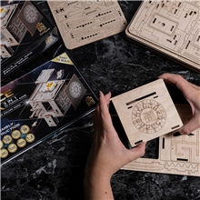 EscapeWelt 3D Wooden Mechanical Puzzle: Space Capsule