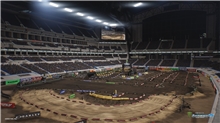 Monster Energy Supercross 25 - Day One Edition (PS5)
