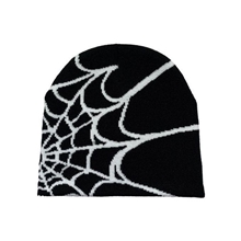 Winter hat with spider web - black/white