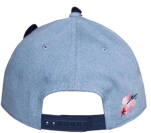 Disney Lilo & Stitch Cap: Happy Stitch on the Beach